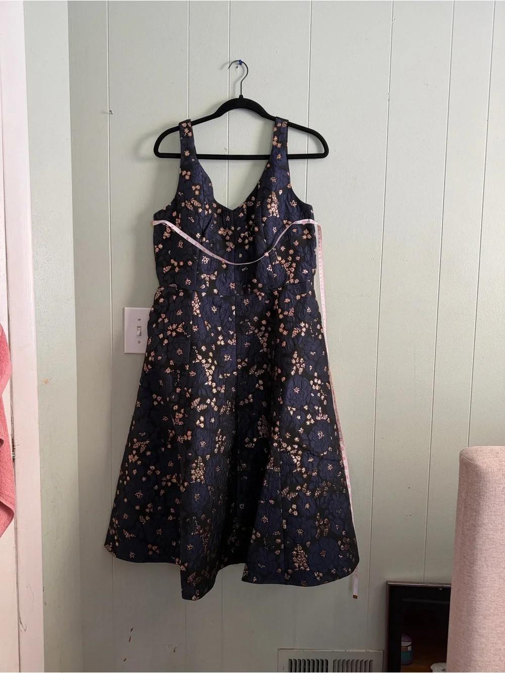 kate spade Navy and Metallic Gold Floral Fit-and-Flare Dress PTP 21 inches L36